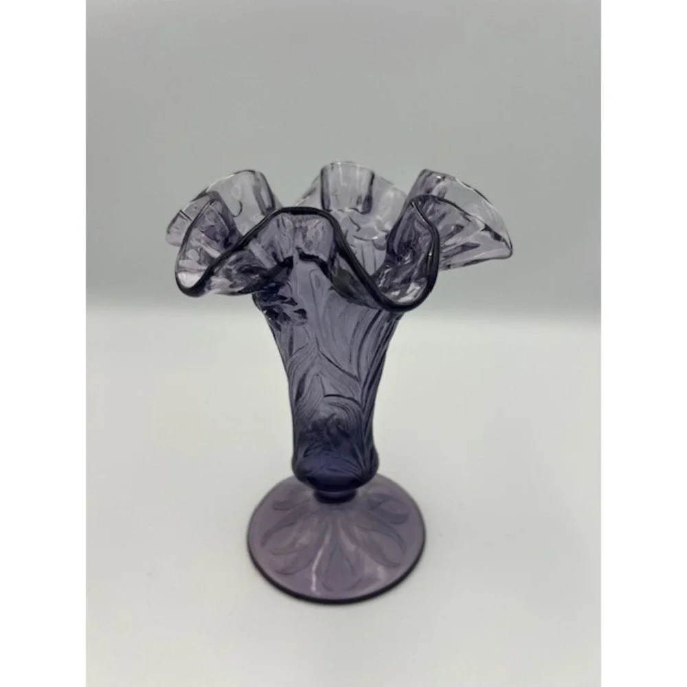 Fenton Purple Amethyst Glass Embossed Daffodils 7in Vase Double Crimp Ruffle Rim